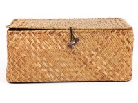 Yesland Handwoven Seagrass Rattan Storage Basket 11.5'' x 7.5'' x 5'' Brown Rectangular Makeup Organizer Container with Lid Perfect for Decoration Picnic Groceries and Toy Storage - BNZPTHE2V